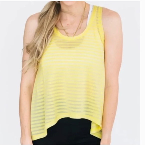 Zyia Active Yellow Lemon Nimbus Split Back Workout Tank Top Racerback Shirt New - Picture 1 of 15